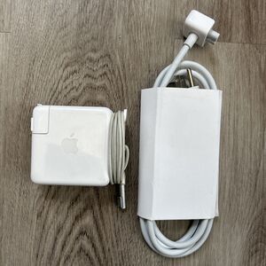 Genuine Apple MagSafe 85W AC Power Adapter Macbook Pro 13, 15-inch 2009-2011 OEM